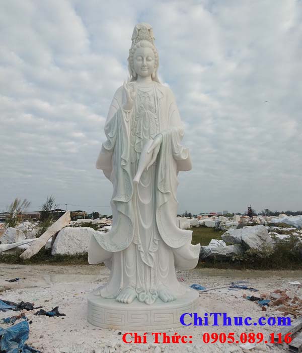 Tượng Phật Quan Âm đá Non Nước