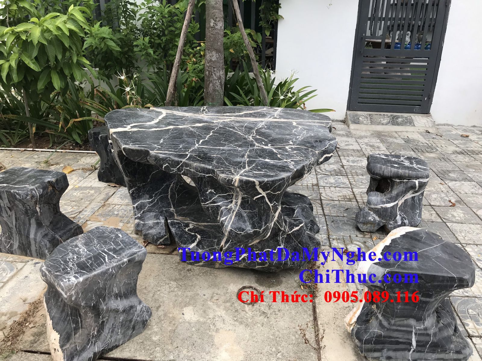 Mẫu bàn ghế đá sần vườn đá non nước